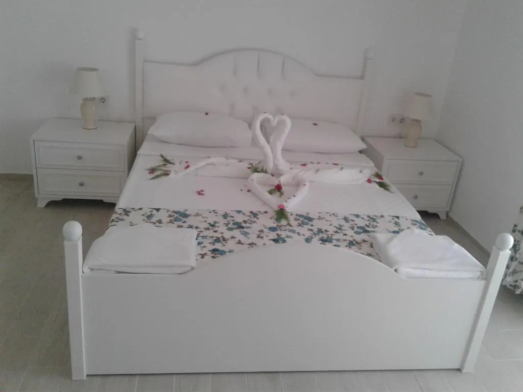 홈스테이 Yarimada Tatil Evi 호텔 말마리스